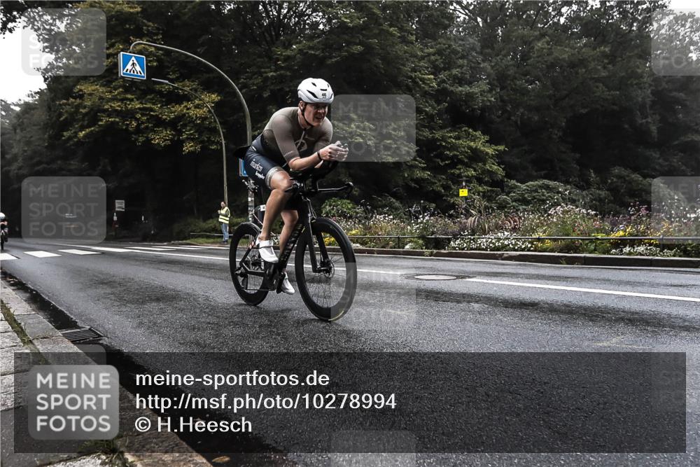 13.09.2026 - Stadtparktriathlon H.Heesch http://msf.ph/oto/10278994 13.09.2026 08:53:41 Radfahren 43, 46, 63, 69 meine-sportfotos.de