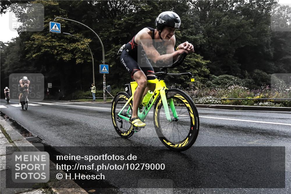 13.09.2026 - Stadtparktriathlon H.Heesch http://msf.ph/oto/10279000 13.09.2026 08:53:56 Radfahren 14, 17, 33, 50 meine-sportfotos.de