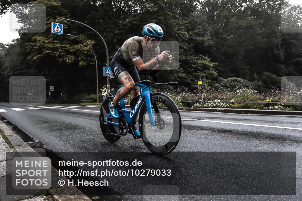 13.09.2026 - Stadtparktriathlon H.Heesch http://msf.ph/oto/10279033 13.09.2026 08:54:37 Radfahren 32, 52 meine-sportfotos.de