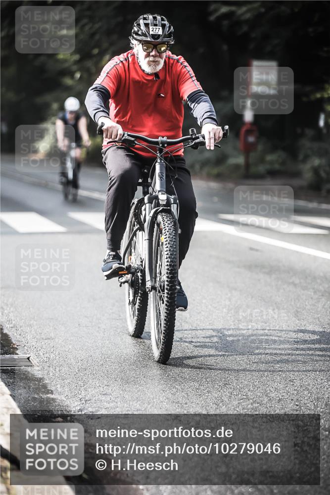 13.09.2026 - Stadtparktriathlon H.Heesch http://msf.ph/oto/10279046 13.09.2026 10:44:39 Radfahren 277, 347, 383, 405, 445, 454, 467, 479, 509, 569, 575 meine-sportfotos.de