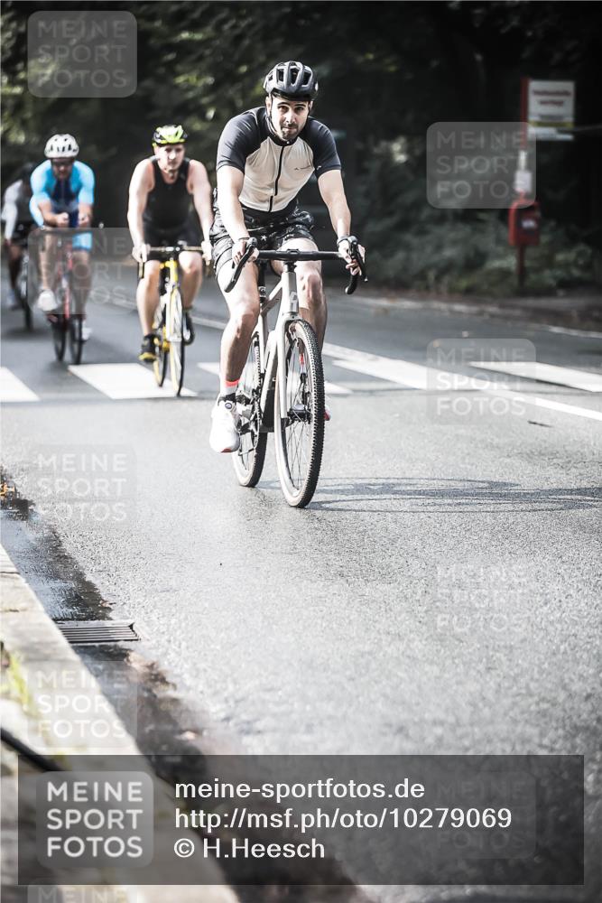 13.09.2026 - Stadtparktriathlon H.Heesch http://msf.ph/oto/10279069 13.09.2026 10:44:42 Radfahren 277, 347, 454, 466, 467, 479, 509, 544, 569, 575 meine-sportfotos.de