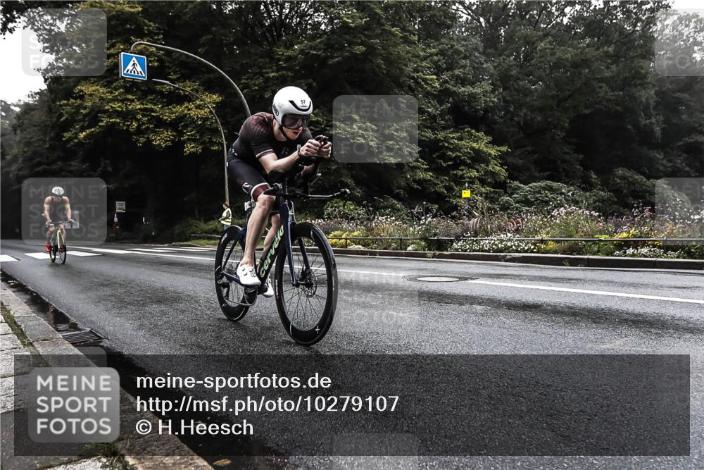 13.09.2026 - Stadtparktriathlon H.Heesch http://msf.ph/oto/10279107 13.09.2026 08:56:13 Radfahren 57, 60, 93 meine-sportfotos.de