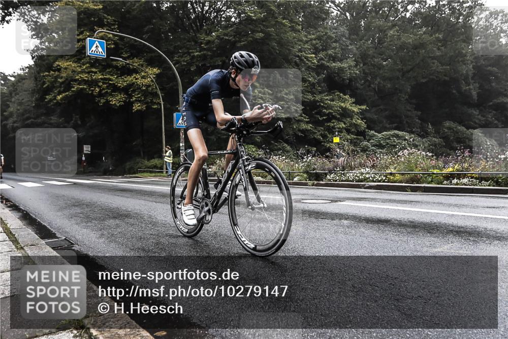 13.09.2026 - Stadtparktriathlon H.Heesch http://msf.ph/oto/10279147 13.09.2026 08:57:25 Radfahren 3, 21, 45, 67 meine-sportfotos.de