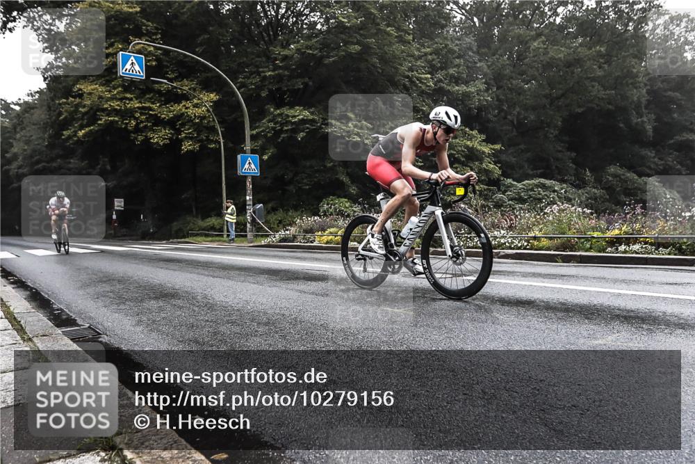 13.09.2026 - Stadtparktriathlon H.Heesch http://msf.ph/oto/10279156 13.09.2026 08:57:28 Radfahren 3, 45, 67, 127 meine-sportfotos.de