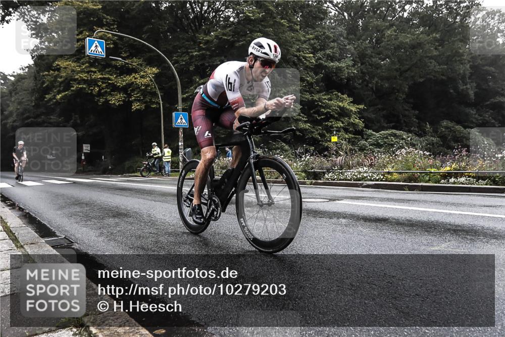 13.09.2026 - Stadtparktriathlon H.Heesch http://msf.ph/oto/10279203 13.09.2026 08:58:09 Radfahren 11, 59, 134 meine-sportfotos.de