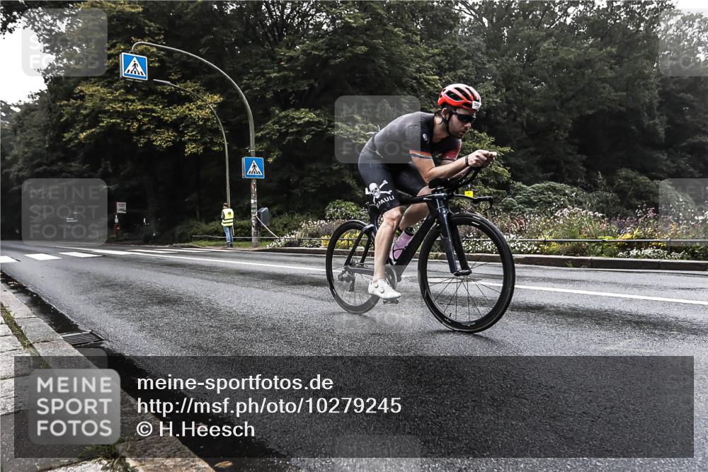 13.09.2026 - Stadtparktriathlon H.Heesch http://msf.ph/oto/10279245 13.09.2026 08:58:38 Radfahren 144 meine-sportfotos.de