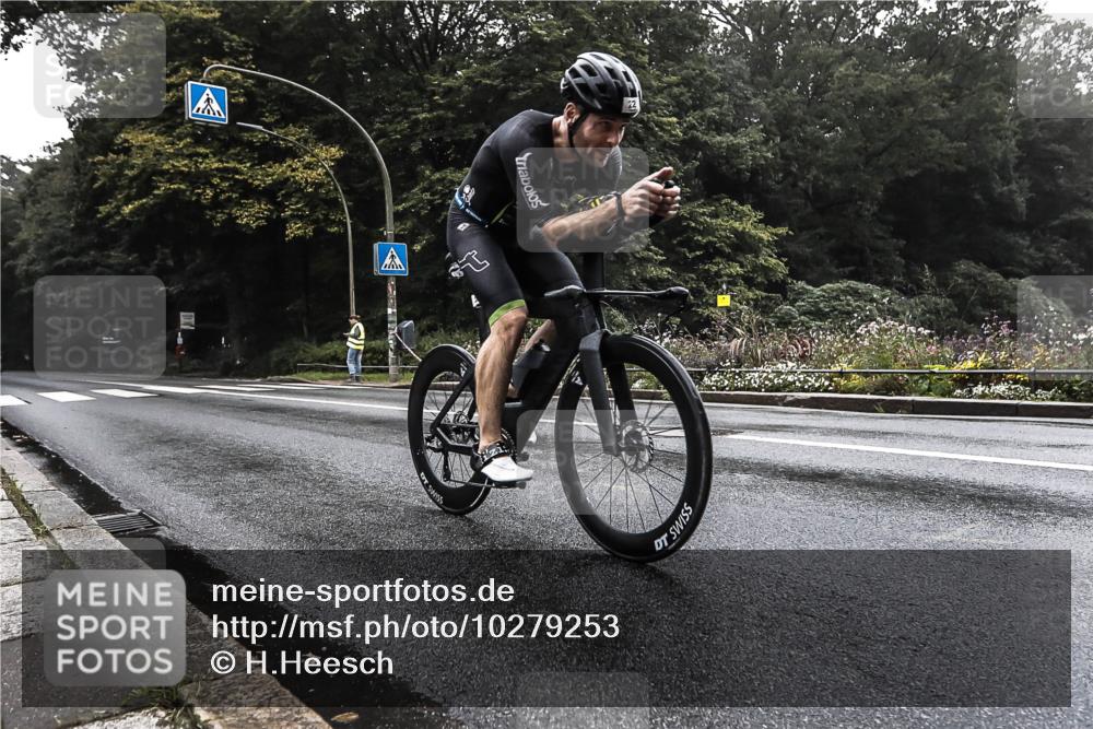 13.09.2026 - Stadtparktriathlon H.Heesch http://msf.ph/oto/10279253 13.09.2026 08:58:47 Radfahren 5, 22, 121 meine-sportfotos.de