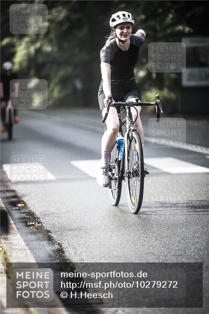 13.09.2026 - Stadtparktriathlon H.Heesch http://msf.ph/oto/10279272 13.09.2026 10:45:14 Radfahren 398, 434, 459, 490, 518, 524, 529, 584 meine-sportfotos.de