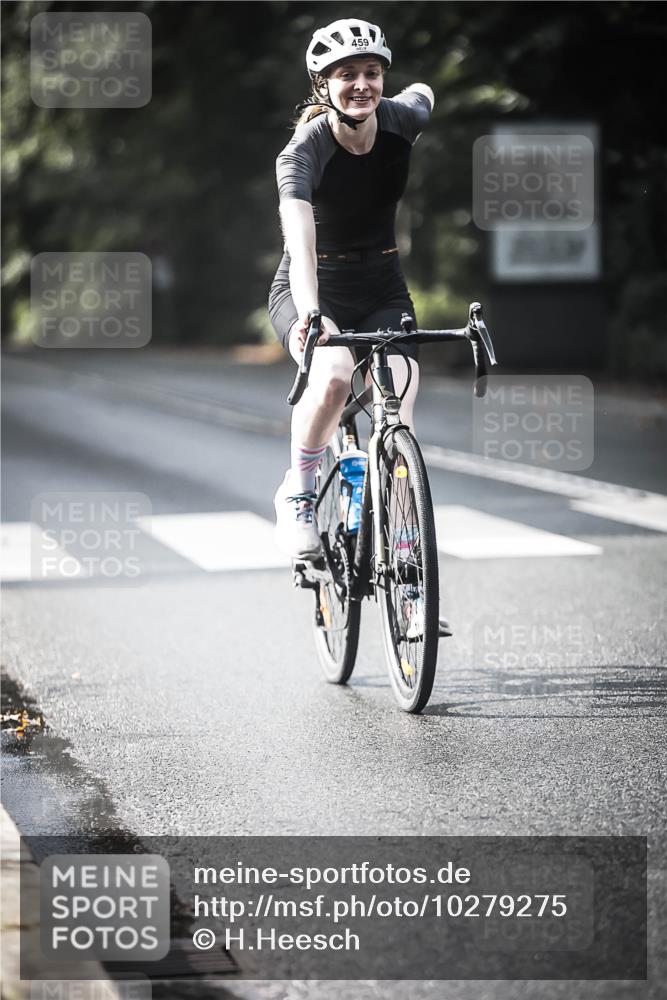 13.09.2026 - Stadtparktriathlon H.Heesch http://msf.ph/oto/10279275 13.09.2026 10:45:14 Radfahren 398, 434, 459, 490, 518, 524, 529, 584 meine-sportfotos.de