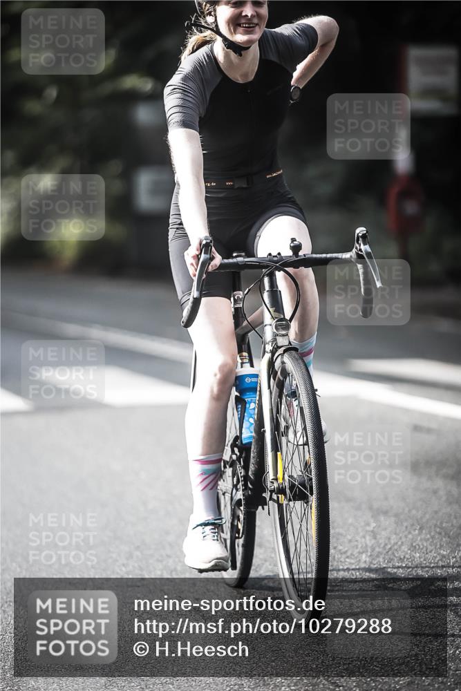 13.09.2026 - Stadtparktriathlon H.Heesch http://msf.ph/oto/10279288 13.09.2026 10:45:15 Radfahren 398, 434, 459, 490, 518, 519, 524, 529, 584 meine-sportfotos.de