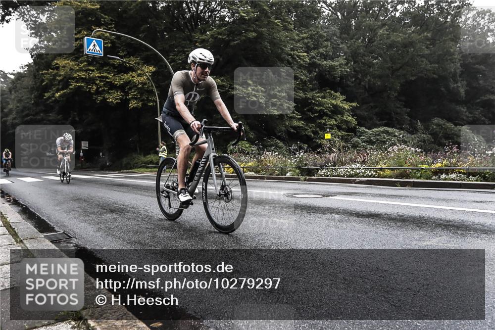 13.09.2026 - Stadtparktriathlon H.Heesch http://msf.ph/oto/10279297 13.09.2026 08:59:15 Radfahren 58, 76, 92, 96, 114 meine-sportfotos.de