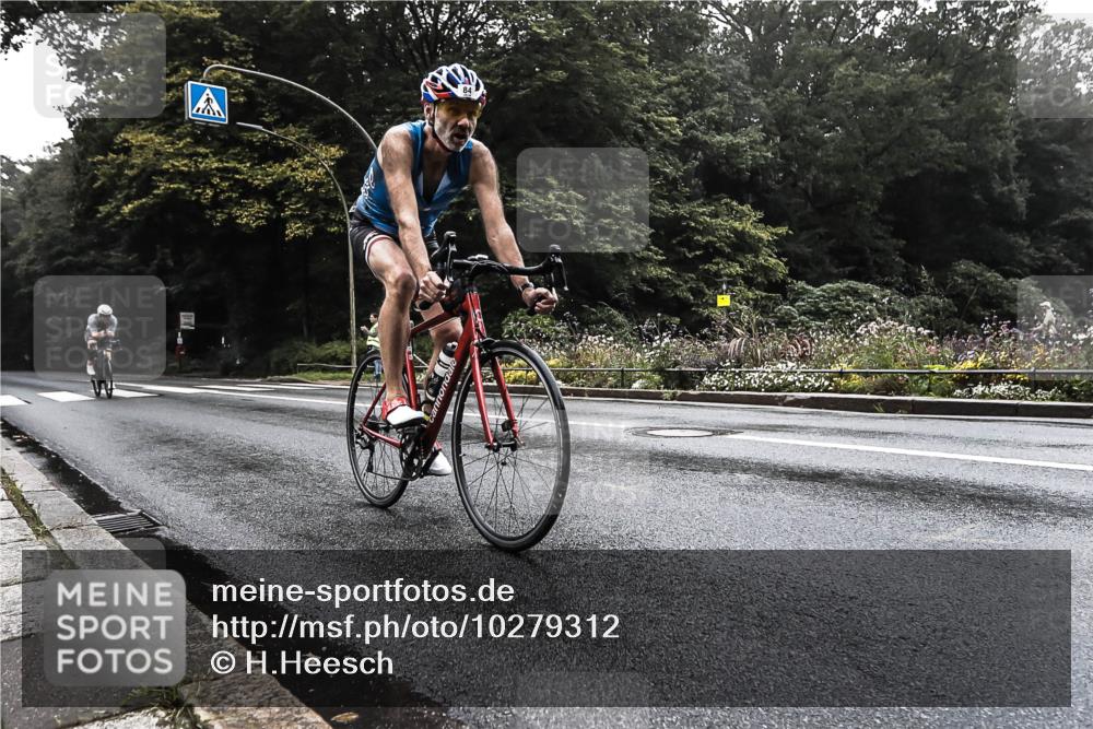 13.09.2026 - Stadtparktriathlon H.Heesch http://msf.ph/oto/10279312 13.09.2026 08:59:31 Radfahren 14, 16, 40, 84 meine-sportfotos.de