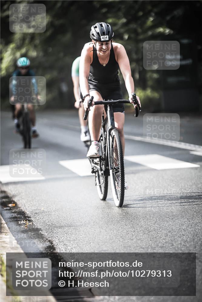 13.09.2026 - Stadtparktriathlon H.Heesch http://msf.ph/oto/10279313 13.09.2026 10:45:19 Radfahren 398, 434, 439, 449, 459, 490, 505, 519, 529 meine-sportfotos.de