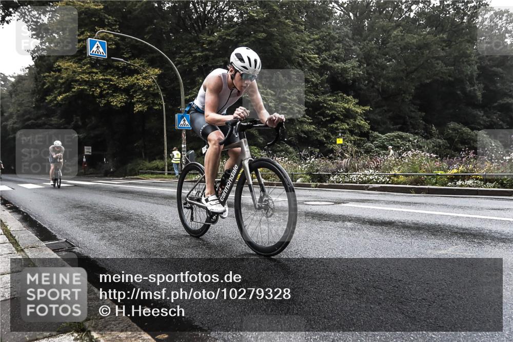 13.09.2026 - Stadtparktriathlon H.Heesch http://msf.ph/oto/10279328 13.09.2026 08:59:35 Radfahren 7, 14, 40, 46, 108 meine-sportfotos.de