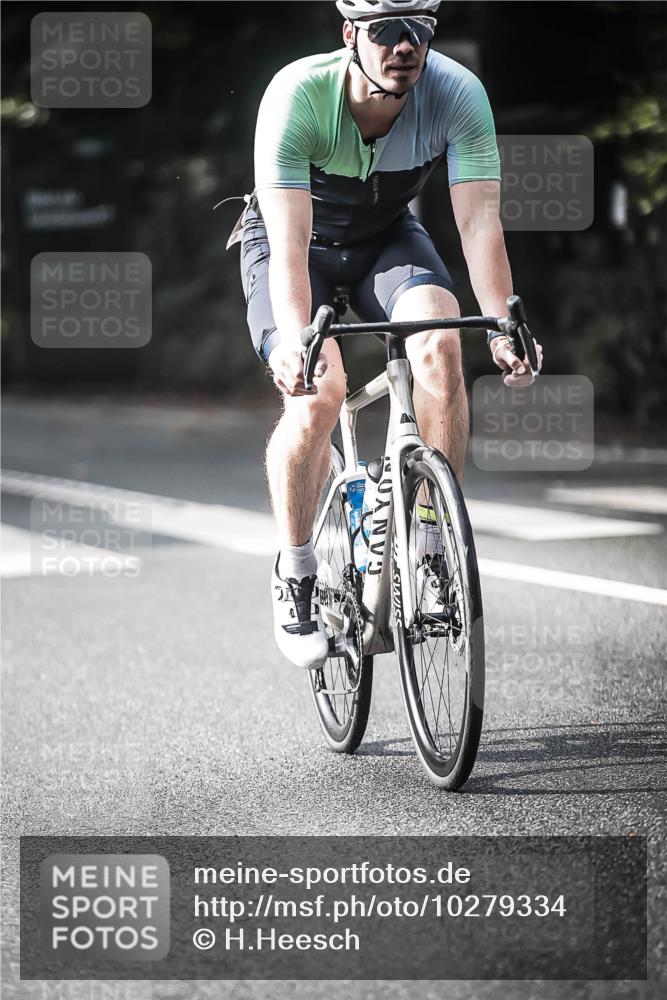 13.09.2026 - Stadtparktriathlon H.Heesch http://msf.ph/oto/10279334 13.09.2026 10:45:20 Radfahren 398, 434, 439, 449, 459, 490, 505, 519 meine-sportfotos.de