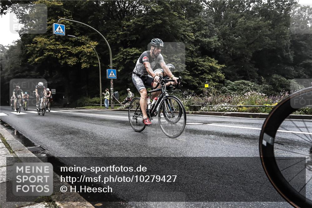 13.09.2026 - Stadtparktriathlon H.Heesch http://msf.ph/oto/10279427 13.09.2026 09:00:29 Radfahren 9, 18, 33, 34, 41, 83, 97, 125, 130, 133, 142 meine-sportfotos.de