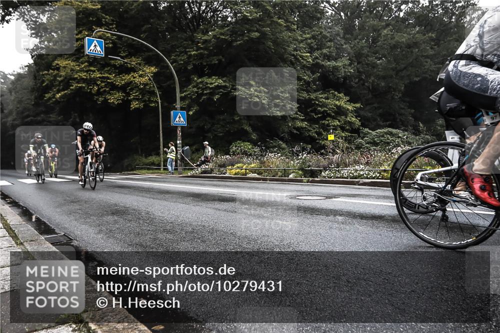 13.09.2026 - Stadtparktriathlon H.Heesch http://msf.ph/oto/10279431 13.09.2026 09:00:29 Radfahren 9, 18, 33, 34, 41, 83, 97, 125, 130, 133, 142 meine-sportfotos.de