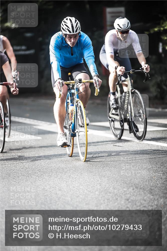 13.09.2026 - Stadtparktriathlon H.Heesch http://msf.ph/oto/10279433 13.09.2026 10:45:32 Radfahren 346, 370, 385, 419, 433, 452, 460, 484, 497, 504, 523, 553, 564 meine-sportfotos.de