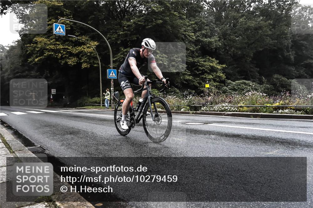 13.09.2026 - Stadtparktriathlon H.Heesch http://msf.ph/oto/10279459 13.09.2026 09:00:34 Radfahren 33, 52, 125, 143 meine-sportfotos.de