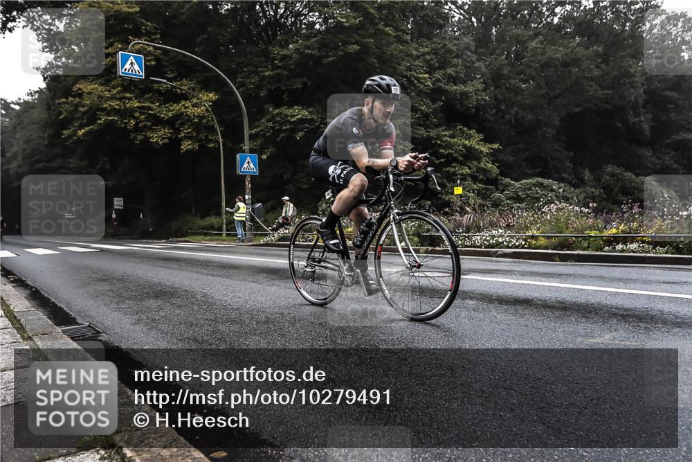 13.09.2026 - Stadtparktriathlon H.Heesch http://msf.ph/oto/10279491 13.09.2026 09:01:11 Radfahren 88, 120 meine-sportfotos.de