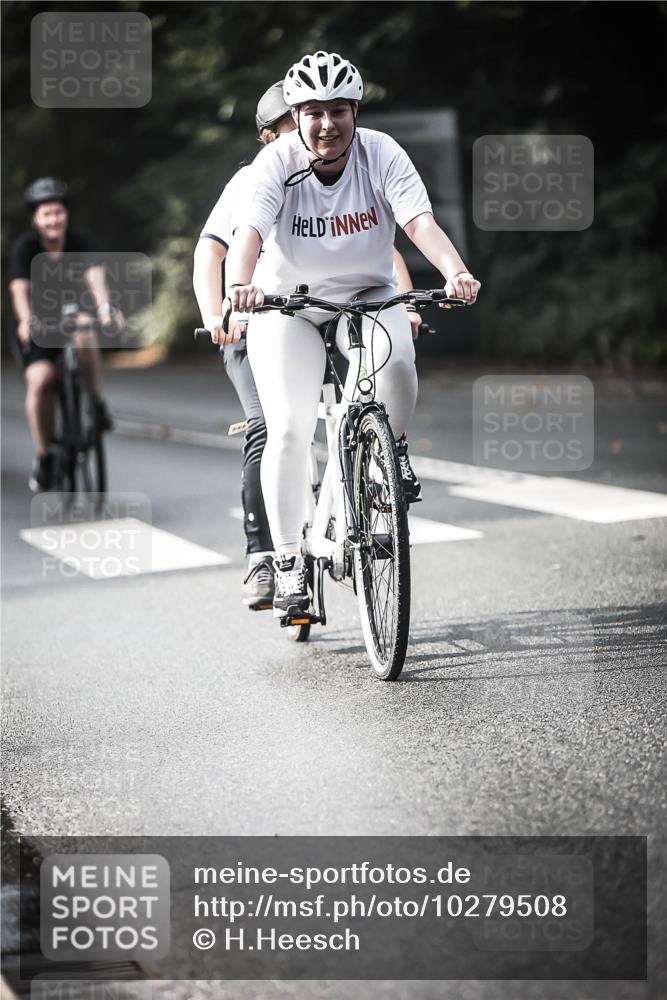 13.09.2026 - Stadtparktriathlon H.Heesch http://msf.ph/oto/10279508 13.09.2026 10:45:41 Radfahren 248, 385, 414, 427, 433, 494, 563 meine-sportfotos.de