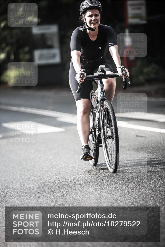 13.09.2026 - Stadtparktriathlon H.Heesch http://msf.ph/oto/10279522 13.09.2026 10:45:42 Radfahren 248, 385, 414, 427, 494, 543, 550, 563 meine-sportfotos.de