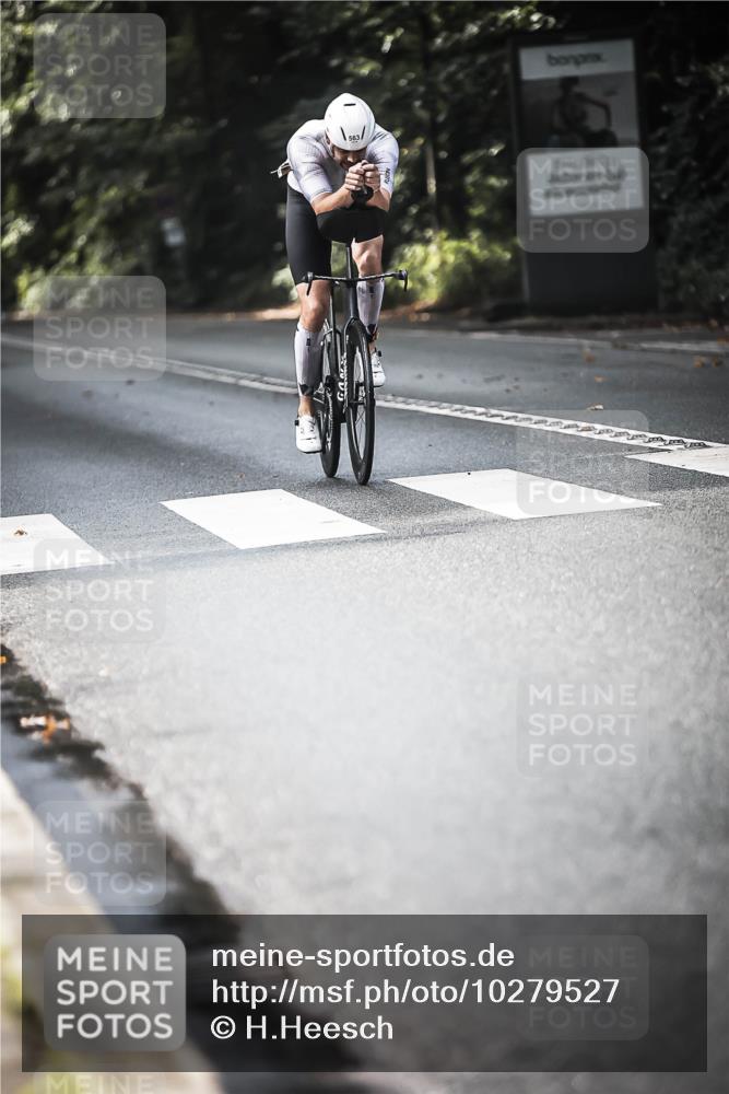 13.09.2026 - Stadtparktriathlon H.Heesch http://msf.ph/oto/10279527 13.09.2026 10:45:43 Radfahren 248, 385, 406, 414, 427, 494, 543, 550, 563 meine-sportfotos.de