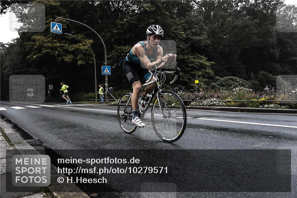 13.09.2026 - Stadtparktriathlon H.Heesch http://msf.ph/oto/10279571 13.09.2026 09:02:09 Radfahren 39, 56 meine-sportfotos.de