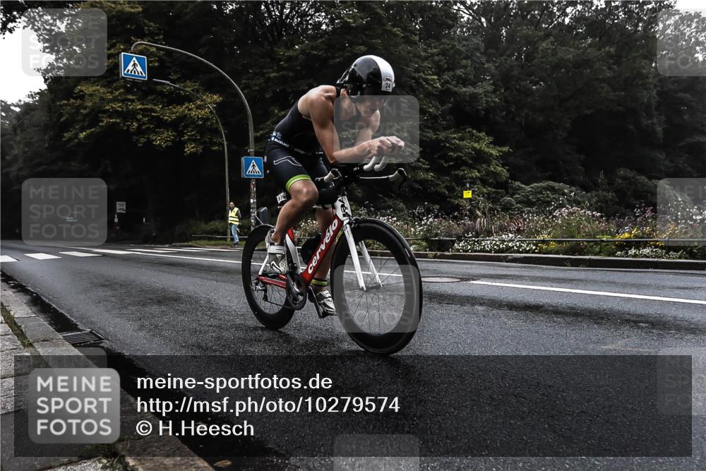 13.09.2026 - Stadtparktriathlon H.Heesch http://msf.ph/oto/10279574 13.09.2026 09:02:20 Radfahren 24 meine-sportfotos.de