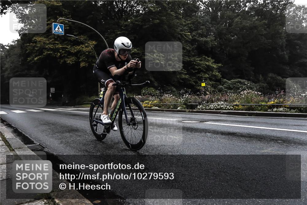 13.09.2026 - Stadtparktriathlon H.Heesch http://msf.ph/oto/10279593 13.09.2026 09:02:44 Radfahren 19, 54, 57 meine-sportfotos.de