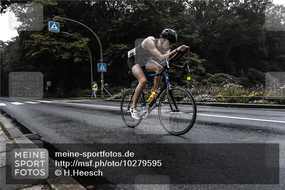 13.09.2026 - Stadtparktriathlon H.Heesch http://msf.ph/oto/10279595 13.09.2026 09:02:47 Radfahren 57, 93 meine-sportfotos.de
