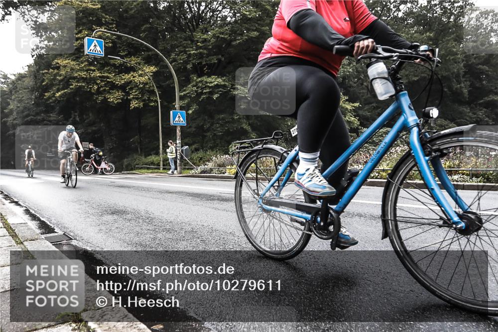 13.09.2026 - Stadtparktriathlon H.Heesch http://msf.ph/oto/10279611 13.09.2026 10:26:59 Radfahren 278, 337, 451, 465 meine-sportfotos.de
