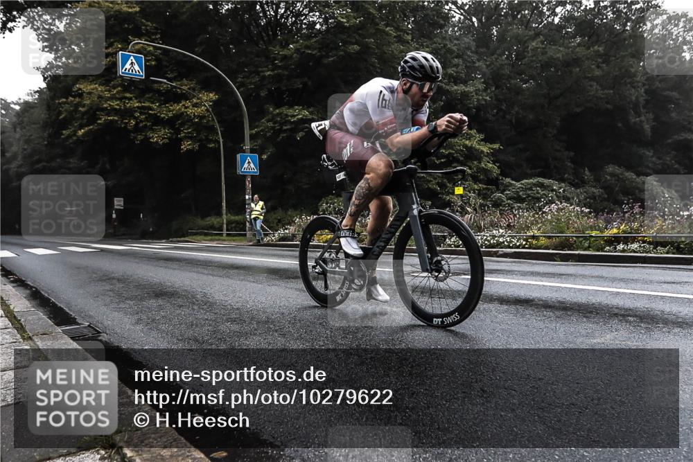13.09.2026 - Stadtparktriathlon H.Heesch http://msf.ph/oto/10279622 13.09.2026 09:03:53 Radfahren 127 meine-sportfotos.de