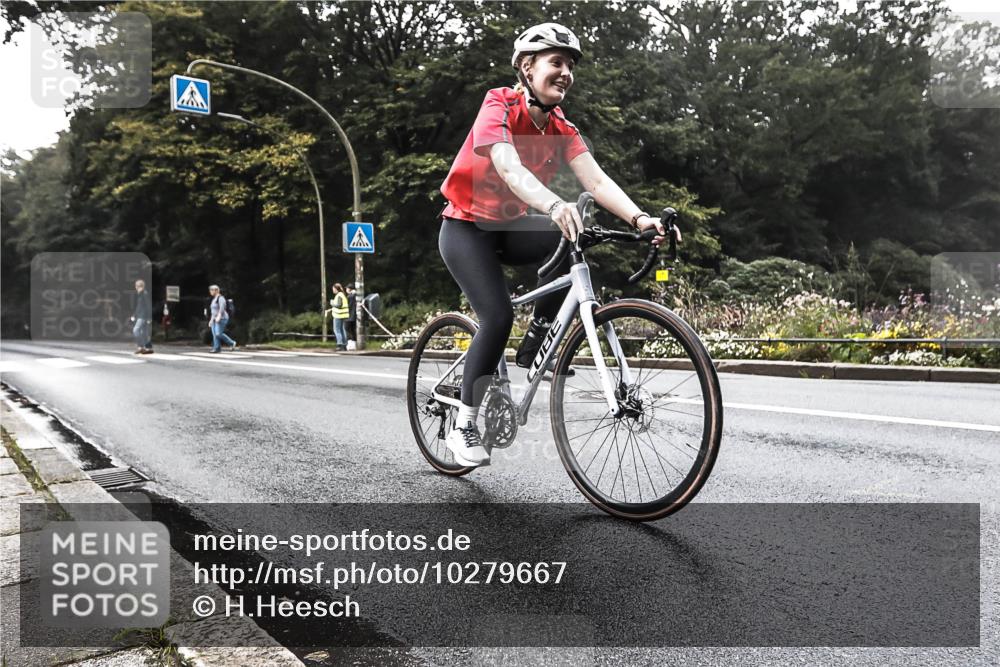 13.09.2026 - Stadtparktriathlon H.Heesch http://msf.ph/oto/10279667 13.09.2026 10:28:01 Radfahren 279 meine-sportfotos.de
