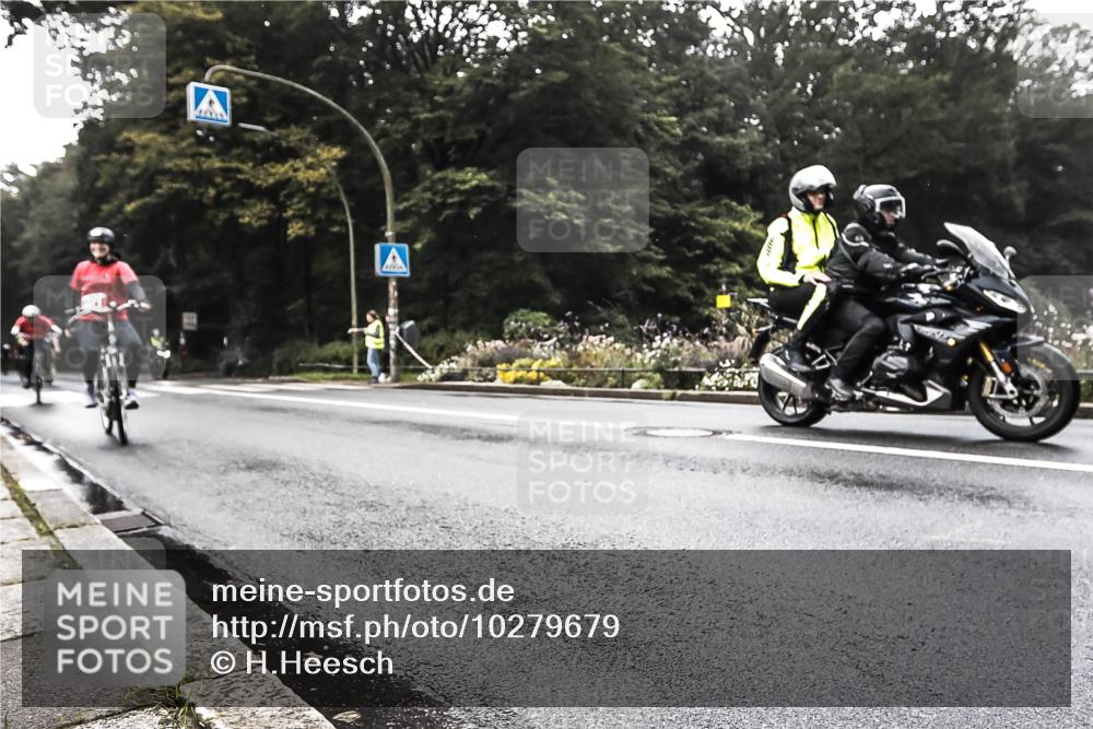 13.09.2026 - Stadtparktriathlon H.Heesch http://msf.ph/oto/10279679 13.09.2026 10:28:18 Radfahren 229, 383, 439 meine-sportfotos.de