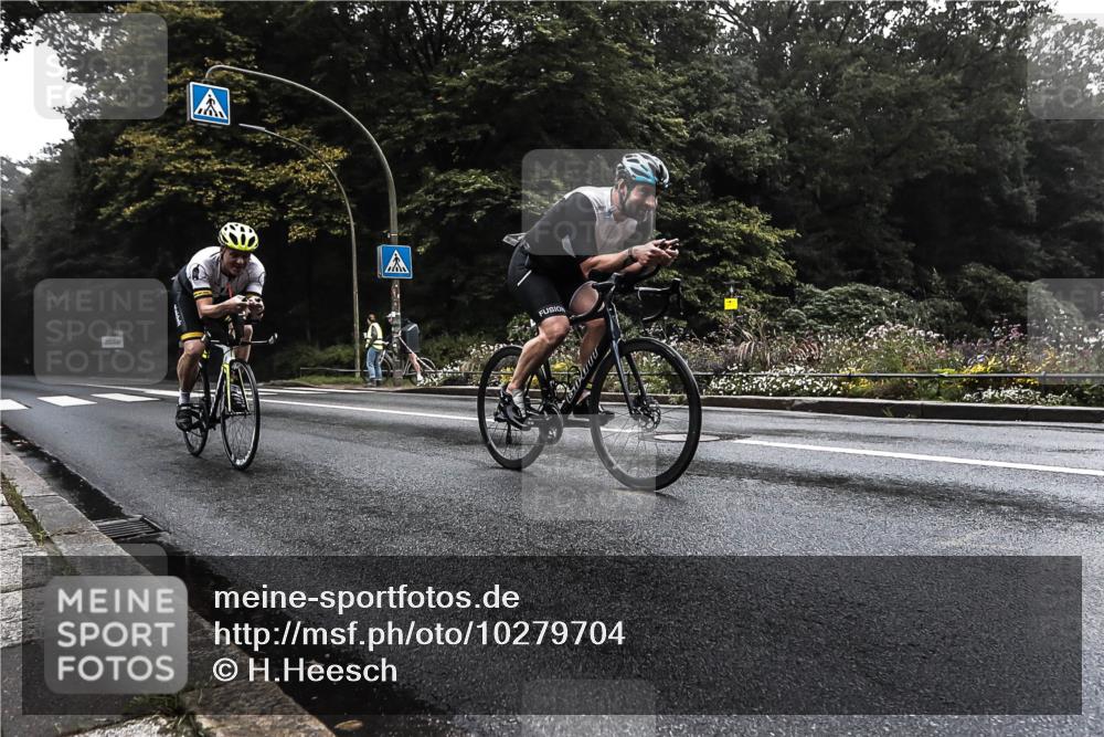 13.09.2026 - Stadtparktriathlon H.Heesch http://msf.ph/oto/10279704 13.09.2026 09:05:02 Radfahren 26, 44, 59, 91, 134 meine-sportfotos.de