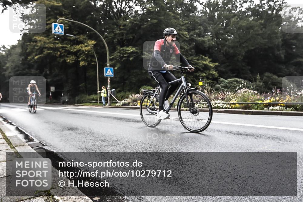 13.09.2026 - Stadtparktriathlon H.Heesch http://msf.ph/oto/10279712 13.09.2026 10:28:24 Radfahren 253, 270, 273, 286, 346, 372, 383, 434 meine-sportfotos.de