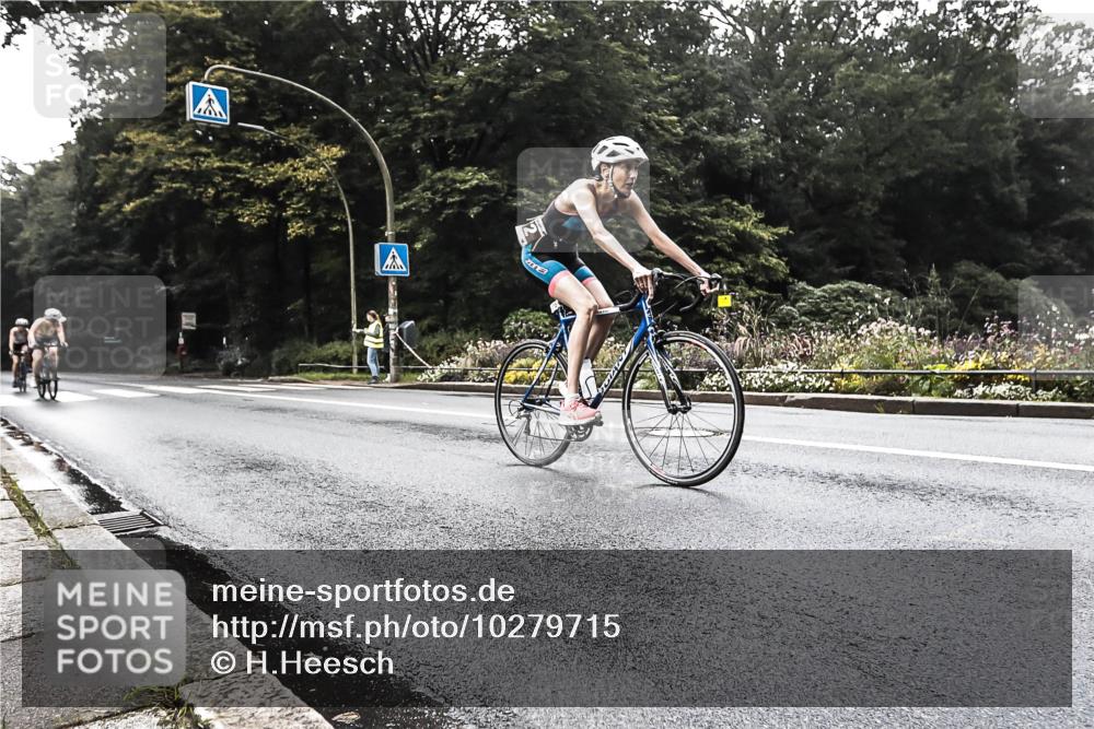 13.09.2026 - Stadtparktriathlon H.Heesch http://msf.ph/oto/10279715 13.09.2026 10:28:26 Radfahren 253, 270, 286, 346, 372, 406 meine-sportfotos.de
