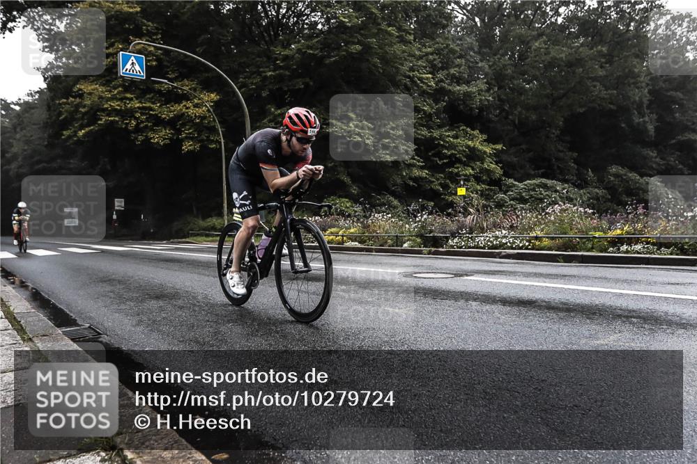13.09.2026 - Stadtparktriathlon H.Heesch http://msf.ph/oto/10279724 13.09.2026 09:05:26 Radfahren 16, 87, 144 meine-sportfotos.de
