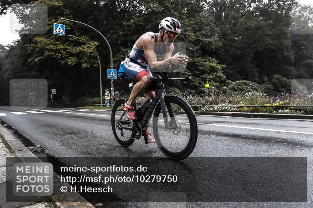 13.09.2026 - Stadtparktriathlon H.Heesch http://msf.ph/oto/10279750 13.09.2026 09:05:44 Radfahren 31, 63, 121 meine-sportfotos.de