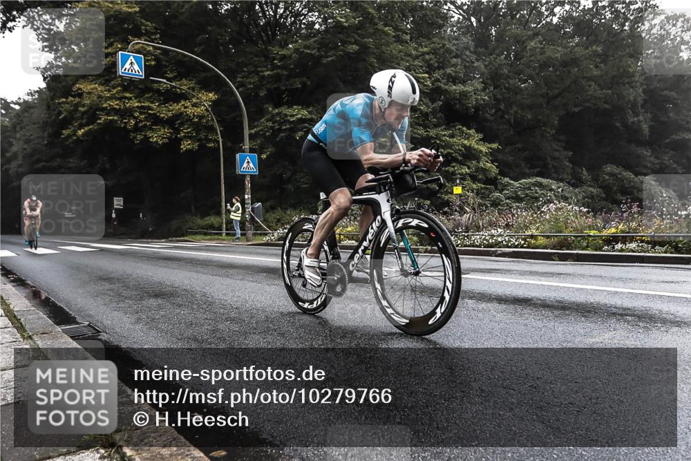 13.09.2026 - Stadtparktriathlon H.Heesch http://msf.ph/oto/10279766 13.09.2026 09:06:01 Radfahren 2, 69, 96 meine-sportfotos.de