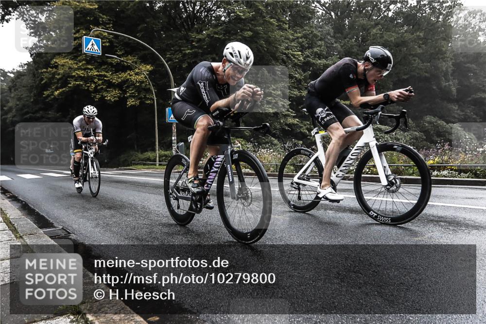 13.09.2026 - Stadtparktriathlon H.Heesch http://msf.ph/oto/10279800 13.09.2026 09:06:30 Radfahren 43, 61, 77, 92, 110 meine-sportfotos.de