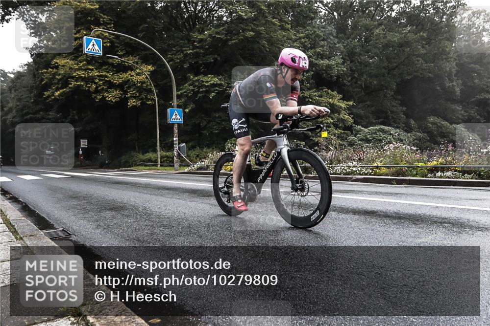 13.09.2026 - Stadtparktriathlon H.Heesch http://msf.ph/oto/10279809 13.09.2026 09:06:44 Radfahren 102, 141 meine-sportfotos.de