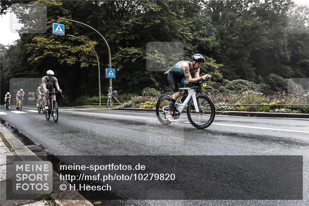 13.09.2026 - Stadtparktriathlon H.Heesch http://msf.ph/oto/10279820 13.09.2026 09:06:49 Radfahren 18, 25, 33, 34, 41, 76, 102, 114 meine-sportfotos.de