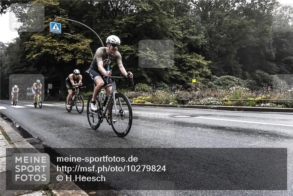 13.09.2026 - Stadtparktriathlon H.Heesch http://msf.ph/oto/10279824 13.09.2026 09:06:50 Radfahren 18, 25, 33, 34, 41, 76, 84, 102, 114 meine-sportfotos.de