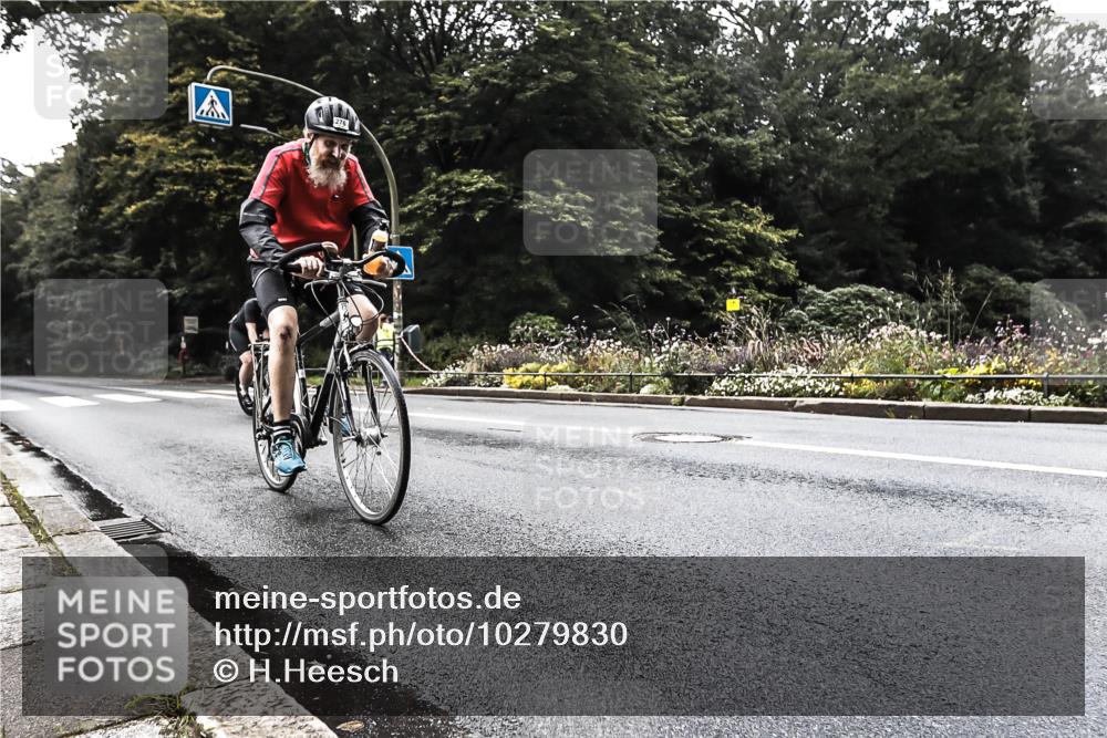 13.09.2026 - Stadtparktriathlon H.Heesch http://msf.ph/oto/10279830 13.09.2026 10:30:23 Radfahren 268, 276, 303, 464 meine-sportfotos.de