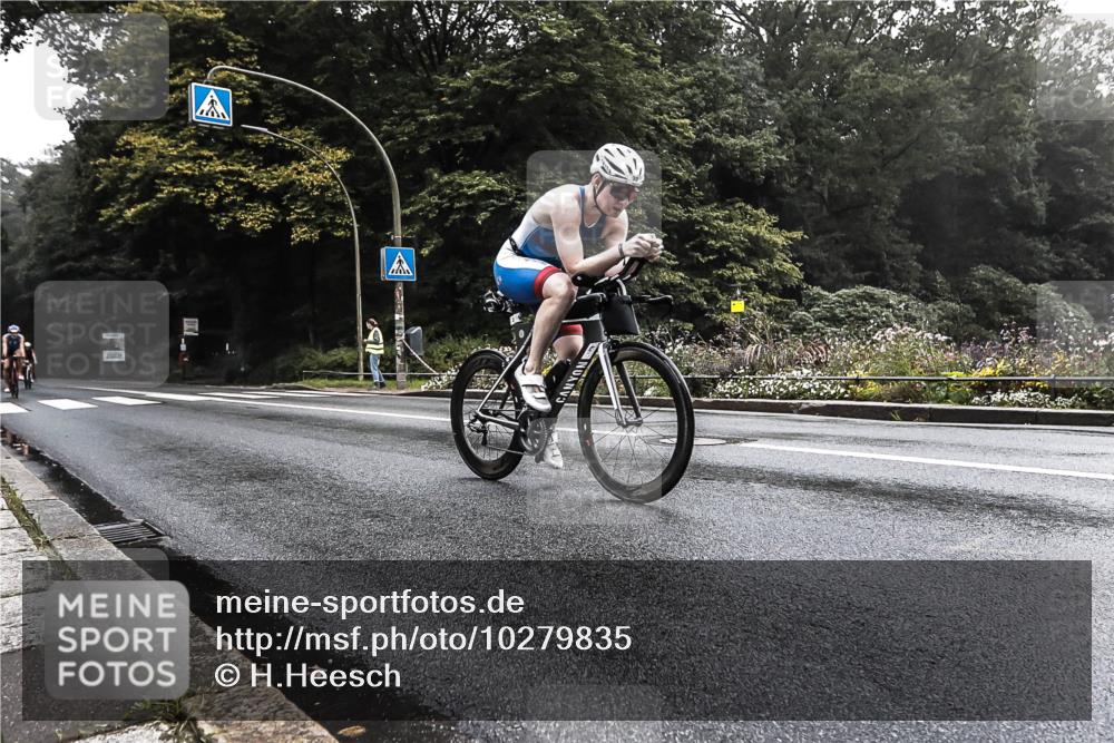 13.09.2026 - Stadtparktriathlon H.Heesch http://msf.ph/oto/10279835 13.09.2026 09:06:51 Radfahren 18, 25, 33, 34, 41, 76, 84, 108, 114, 153 meine-sportfotos.de