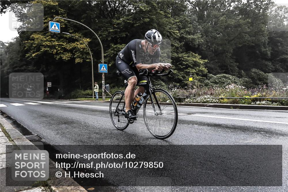 13.09.2026 - Stadtparktriathlon H.Heesch http://msf.ph/oto/10279850 13.09.2026 09:06:57 Radfahren 108, 112, 153 meine-sportfotos.de