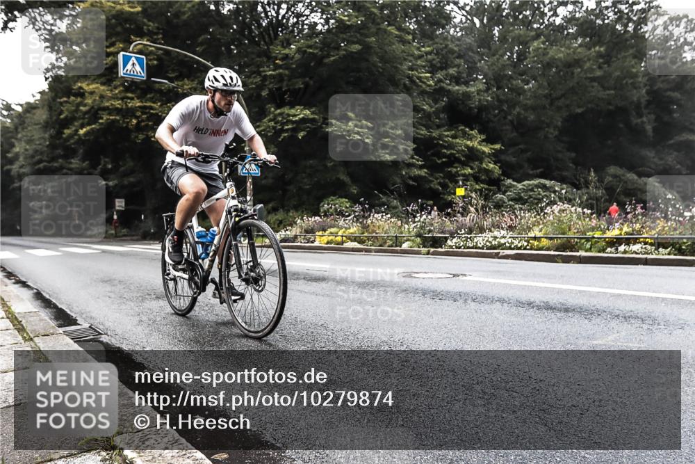 13.09.2026 - Stadtparktriathlon H.Heesch http://msf.ph/oto/10279874 13.09.2026 10:31:15 Radfahren 252, 296, 326 meine-sportfotos.de