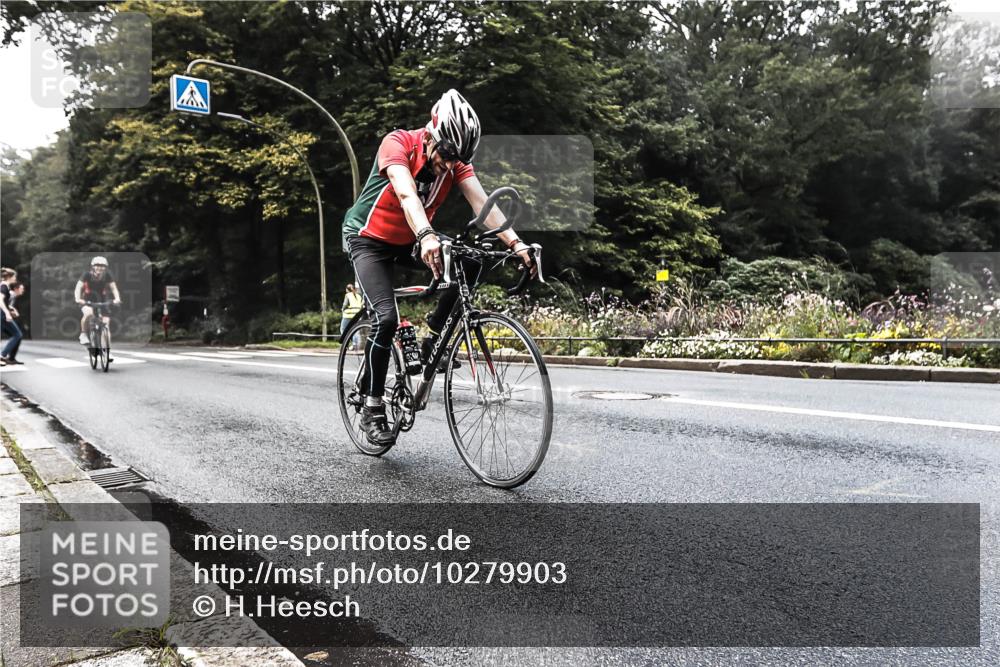 13.09.2026 - Stadtparktriathlon H.Heesch http://msf.ph/oto/10279903 13.09.2026 10:32:07 Radfahren 271, 371 meine-sportfotos.de